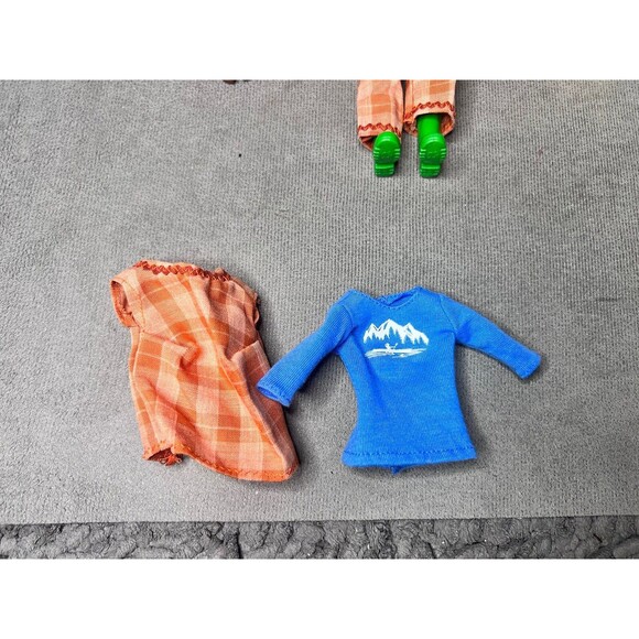 Bass Pro Shops Kelly Doll Fishing Bucket Pole Camping Treehouse Kids Toy Lot - Picture 4 of 16